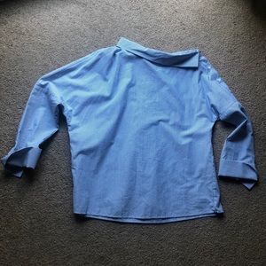 New, Zara shirt, off the shoulder size xsmall